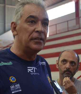 Luiz Zanon, técnico do São José Basquete (Foto: Thiago Fadini/ GloboEsporte.com)