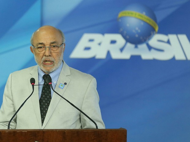O ministro interino da Cultura João Batista de Andrade