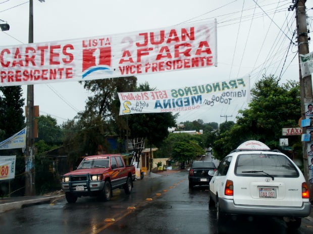 Há uma semana das eleições, campanha rua no Paraguai ainda é tímida (Foto: Fabiula Wurmeister/G1)