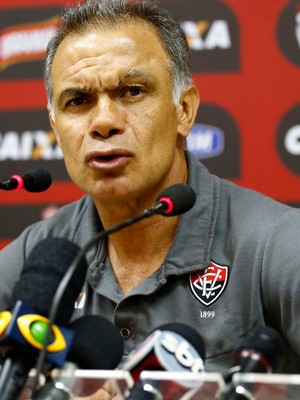 jorginho treinador do Vitória (Foto: Agência Getty Images)