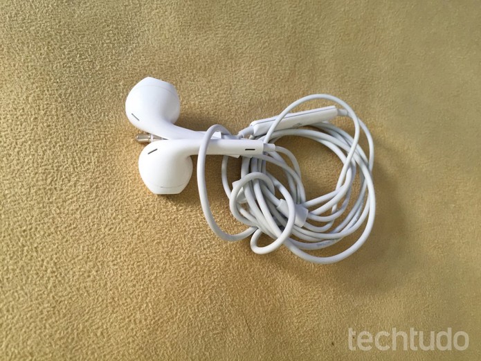 Fones de ouvido ficam separados do fio  (Foto: Gabriella Fiszman/TechTudo)