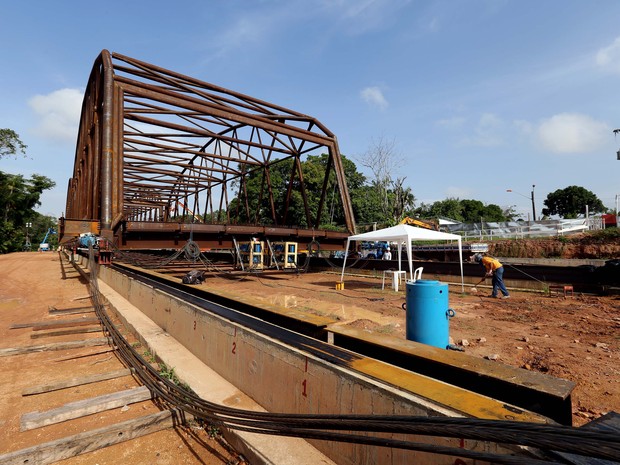 A construção de pontes sobre os lagos Bolonha e Água Preta faz parte da segunda etapa do projeto Ação Metrópole, uma obra cuja maior parte dos recursos são do estado (Foto: Divulgação / Agência Pará)