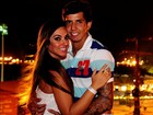 Nicole Bahls janta com o namorado em noite romântica no Ceará