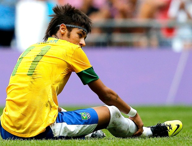 Neymar na partida do Brasil x México final Olimpíadas (Foto: Reuters)