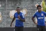 Corintianos estudam Bahia e tentam esquecer clássico contra o Palmeiras Corintianos estudam Bahia e tentam esquecer clássico contra o Palmeiras