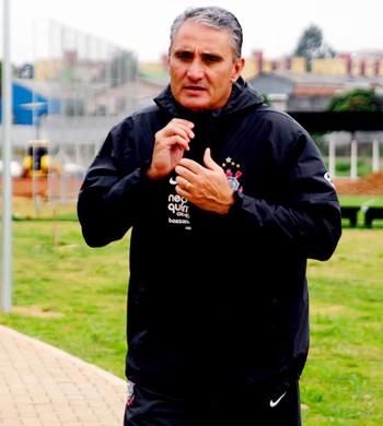 tite corinthians treino (Foto: Marcos Ribolli / Globoesporte.com)