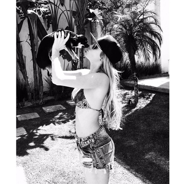 Bárbara Evans (Foto: Instagram / Reprodução) Bárbara Evans (Foto: Instagram / Reprodução)