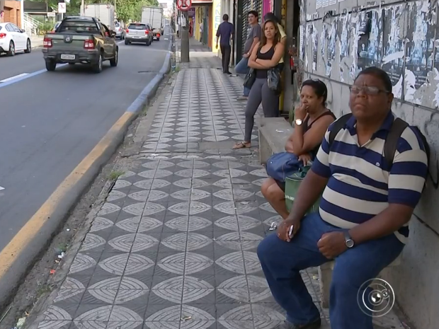 G1 Usuários Reclamam Da Estrutura Dos Pontos De ônibus Em Sorocaba Notícias Em Sorocaba E 6866