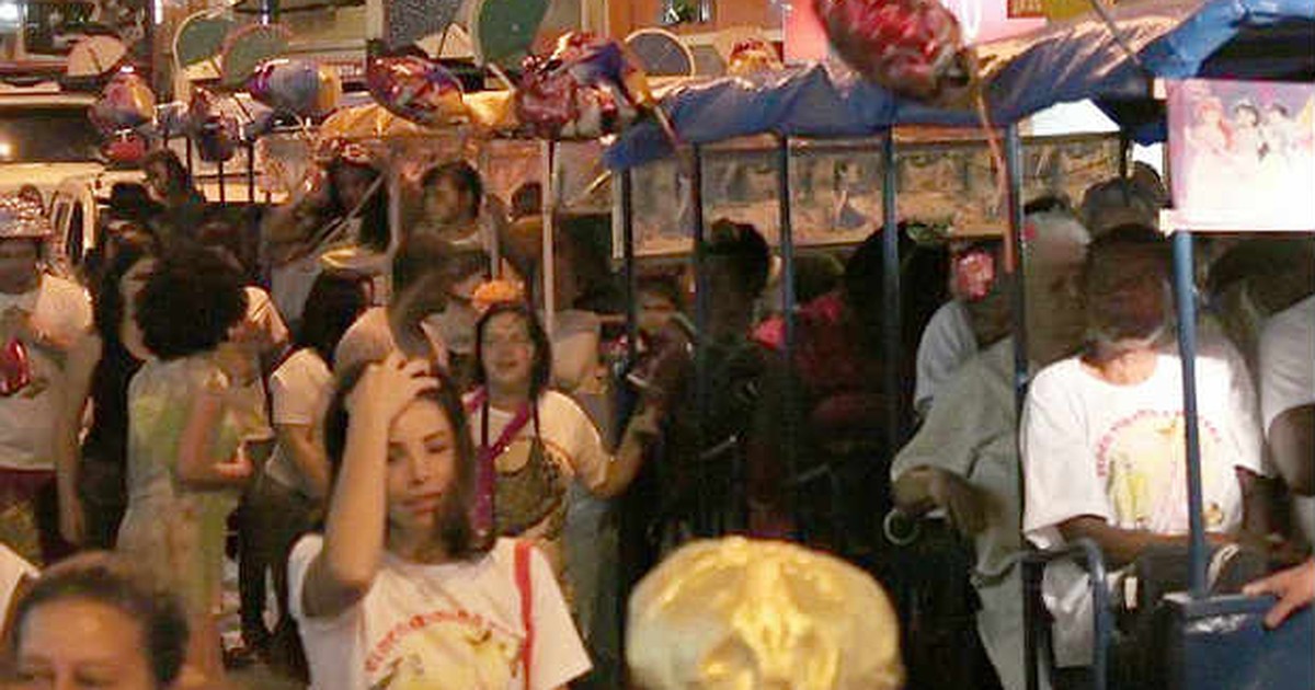 G1 Tradicional bloco de Barbacena reúne pacientes da saúde mental