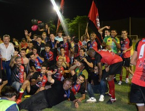 Pimentense vence o Santos e conquista o título da Segunda Divisão de RO (Foto: Paula Casagrande/GLOBOESPORTE.COM)