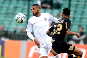 Figueirense x Santos (Foto: Eduardo Valente / Estadão Conteúdo)