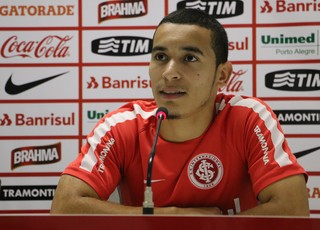 William, lateral-direito do Inter (Foto: Diego Guichard) William, lateral-direito do Inter (Foto: Diego Guichard)