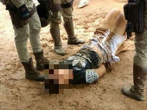 Assaltante estava armado e tentou roubar celular (Foto: Blog do Sigi Vilares)