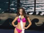 Melissa Gurgel desfila de biquíni nas preliminares do Miss Universo