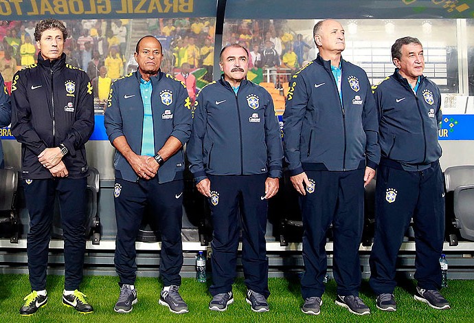 Luiz Felipe scolari e Parreira brasil África do Sul amistoso (Foto: Jefferson Bernardes / Vipcomm) Luiz Felipe scolari e Parreira brasil África do Sul amistoso (Foto: Jefferson Bernardes / Vipcomm)
