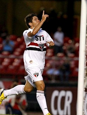 Osvaldo comemora gol na partida do São Paulo contra o Ituano (Foto: Rubens Chiri / saopaulofc.net)