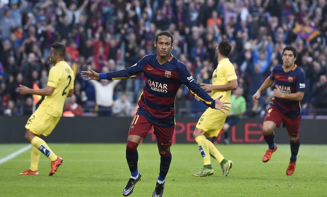 Neymar comemorando o golaço pelo Villarreal