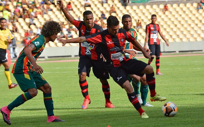 Marcos Paullo (do Moto Club) em jogo contra Sampaio no Castelão pelo Maranhense (Foto: Welliandrei Campelo / Moto Club) Marcos Paullo (do Moto Club) em jogo contra Sampaio no Castelão pelo Maranhense (Foto: Welliandrei Campelo / Moto Club)