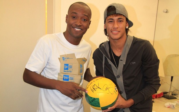 Neymar e thiaguinho (Foto: Divulgação / Fred Pontes)