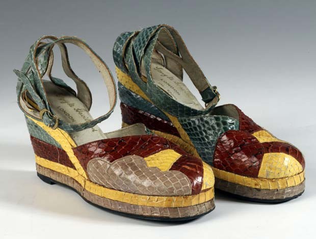 Sapato do britânico Terry de Havilland (Foto: John Roan/ The Shoe Collection, Northampton Museums &amp; Art Gallery)