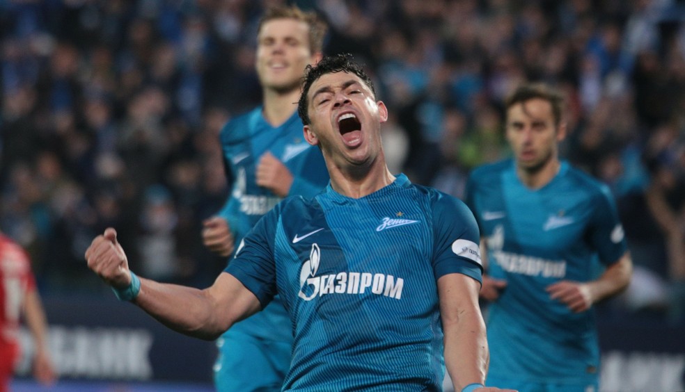 Giuliano considera sua primeira temporada no Zenit a melhor de sua carreira (Foto: Getty Images)