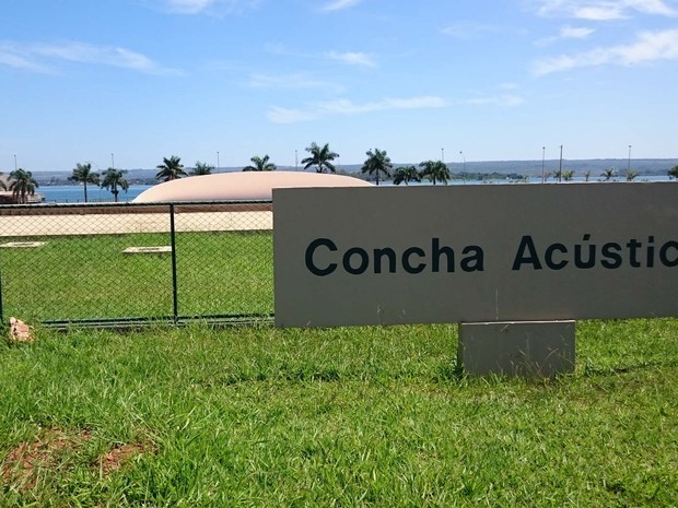 Concha Acústica às margens do Lago Paranoá, no DF; espaço foi reformado em 2014 e, em dois anos, recebeu dois eventos (Foto: Mateus Rodrigues/G1)