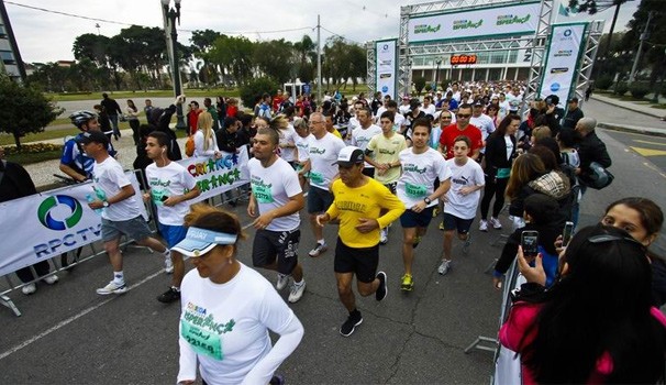 Corrida e Caminhada Esperança Curitiba 2013 (Foto: Euricles Macedo/ RPC TV)
