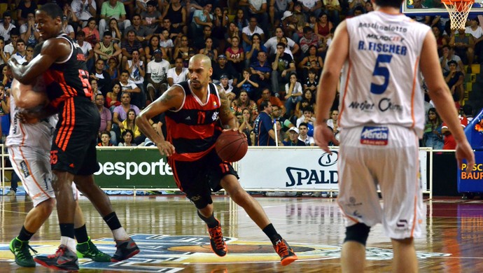 Bauru x Flamengo - Jogo 4 NBB (Foto: Caio Casagrande/Bauru Basket)