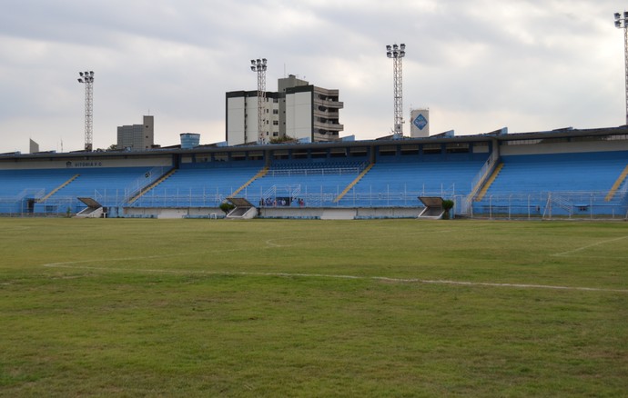 Estádio Salvador Costa, em Vitória (Foto: Sidney Magno Novo/GloboEsporte.com)