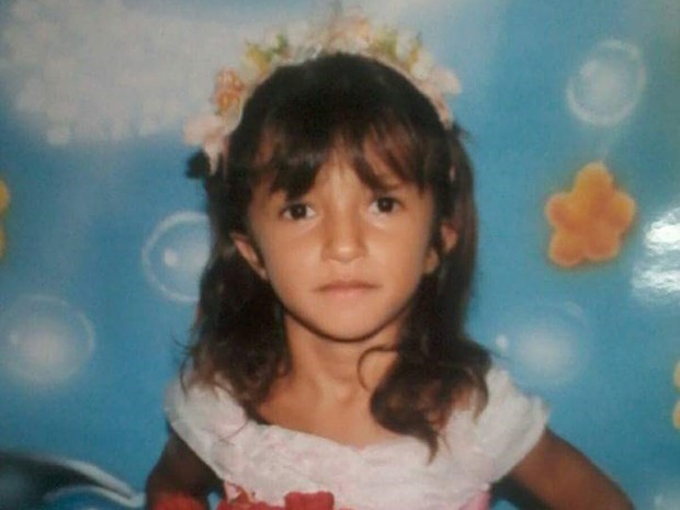 Maísa Moreno da Silva, de seis anos, foi estuprada, espancada e deixada em matagal para morrer (Foto: Divulgação/Polícia)