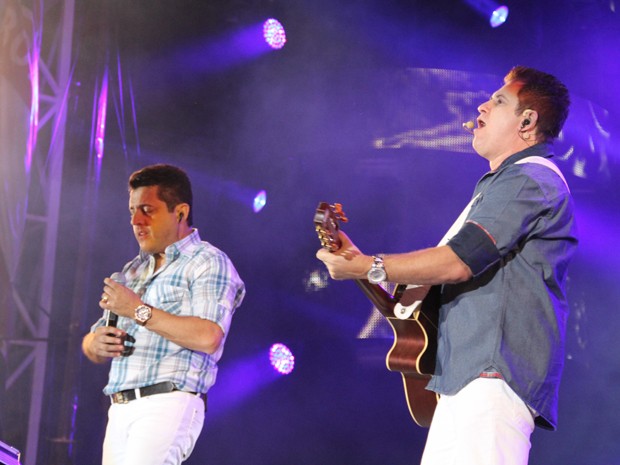 Bruno & Marrone cantam na arena de Barretos (Foto: Paulo Toledo Piza/G1)