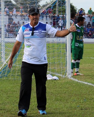 Paulo Moroni, treinador do Parnahyba (Foto: Josiel Martins)
