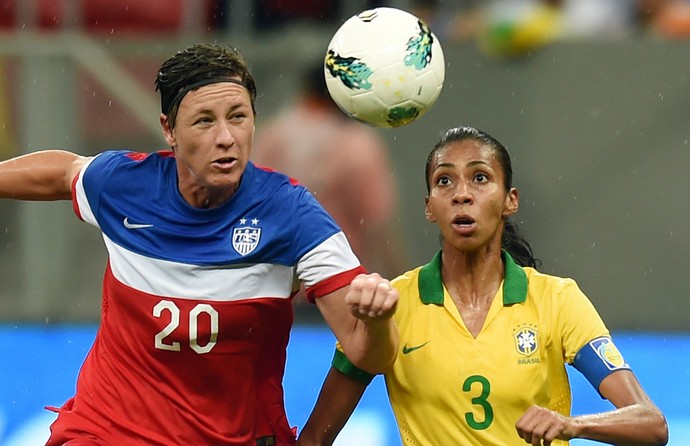 Bruna Benites, Brasil x EUA, futebol feminino (Foto: AFP)
