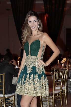 Francine Pantaleao em festa em São Paulo (Foto: Rafael Cusato/ Foto Rio News)