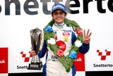 Pietro Fittipaldi vence mais duas e fica perto do título da F-Renault britânica