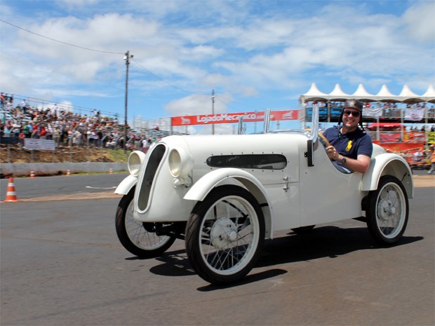 Único no país, há apenas seis exemplares do BMW Dixi Ihle 1928 (Foto: Divulgação/Larissa Costa)