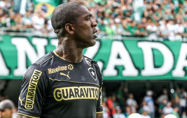 Seedorf Botafogo x Coritiba camisa 6 Nilton santos (Foto: Joka Madruga / Agência Estado)