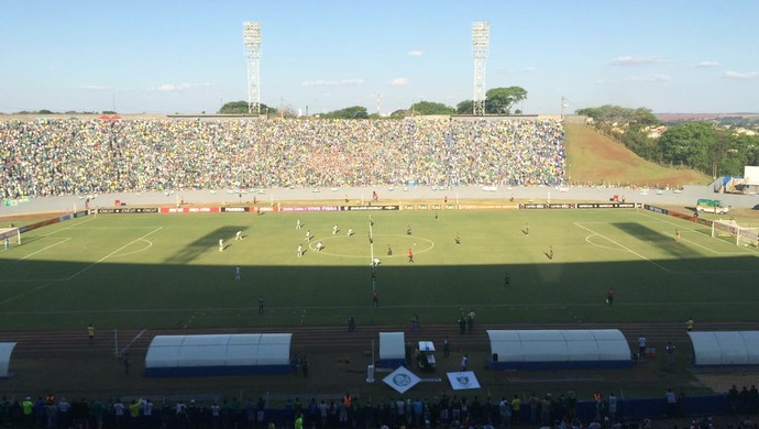Alecsandro comemora gol marcado e exalta 'força do grupo' na reta final do Brasileiro