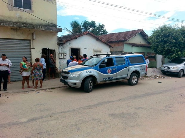 Idoso foi morto em casa em Teixeira de Freitas (Foto: Rafael Vedra/Site Liberdadenews.com.br)