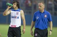 Corinthians busca quebrar sequência negativa no Paulistão e encontrar novo caminho.