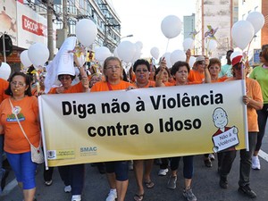 Combate à Violência Contra o Idoso