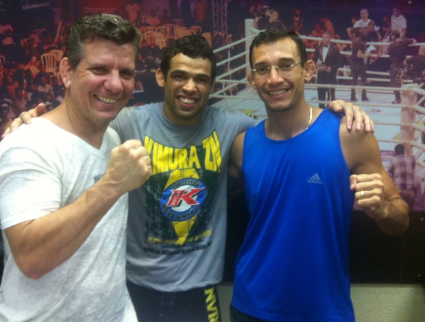 Dedé Pederneiras, Renan Barão e Breno MMA UFC (Foto: Ana Hissa)