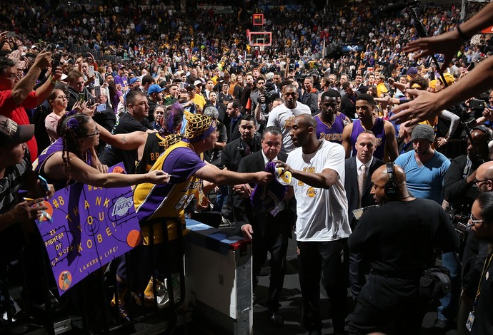 Kobe Bryant fãs (Foto: Getty Images)