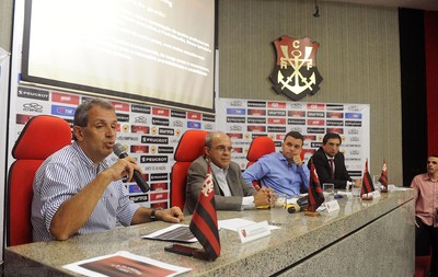 coletiva diretoria Flamengo (Foto: Alexandre Vidal / Fla Imagem)