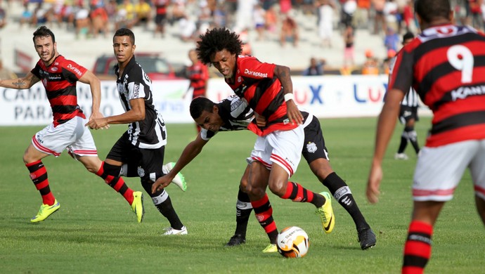 Treze, Campinense, Roger Gaúcho (Foto: Leonardo Silva / Jornal da Paraíba) Treze, Campinense, Roger Gaúcho (Foto: Leonardo Silva / Jornal da Paraíba)