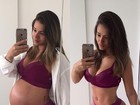 Aryane Steinkopf posa de lingerie e mostra 'durante e depois' da gravidez