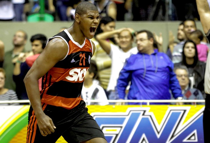 Mogi e Flamengo basquete NBB (Foto: Luiz Pires / LNB) Mogi e Flamengo basquete NBB (Foto: Luiz Pires / LNB)