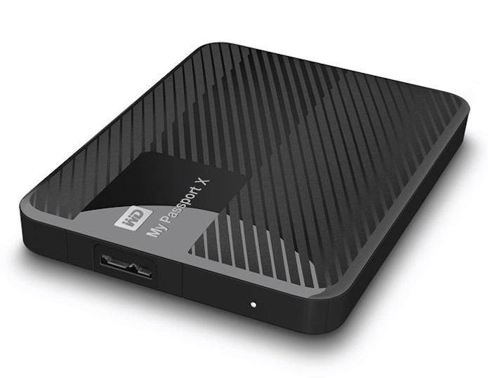 WD My Passport X é pequeno e tem visual que lembra o Xbox One (Foto: Divulgação/WD)