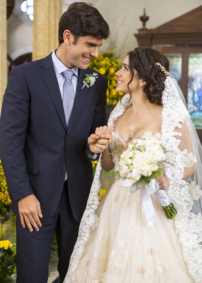 Felipe e Shirlei têm casamento de conto de fadas ♥♥♥ (Foto: Artur Meninea/Gshow)