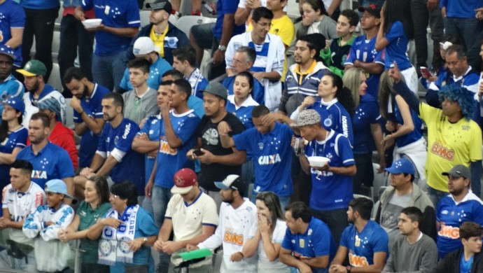 Torcida do Cruzeiro apoia muito o Cruzeiro dentro de campo (Foto: Maurício Paulucci) Torcida do Cruzeiro apoia muito o Cruzeiro dentro de campo (Foto: Maurício Paulucci)
